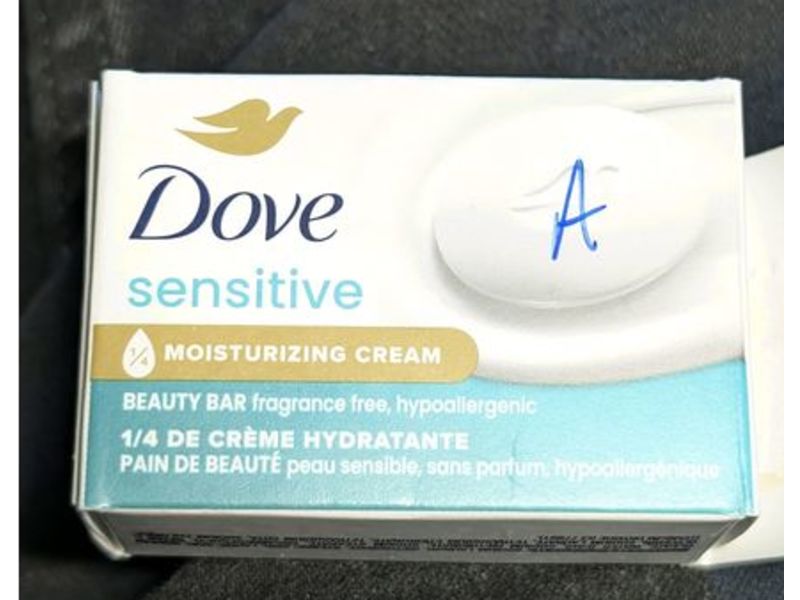 Dove Sensitive Moisturizing Cream Beauty Bar, 3.75 oz