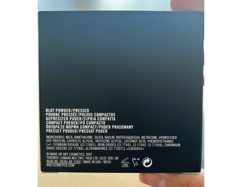 M.A.C Cosmetics Blot Pressed Powder, Medium Dark, 0.42 oz/12 g