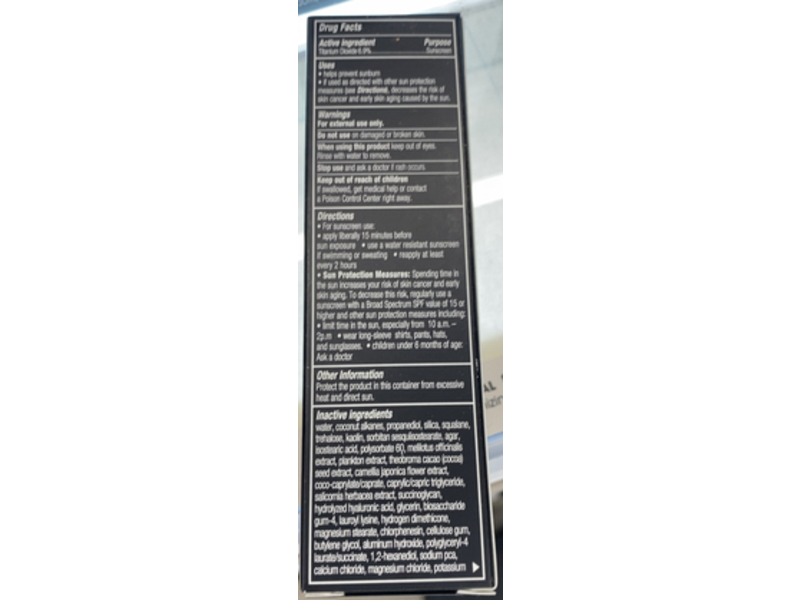 BareMinerals Complextion Rescue Natural Matte Tinted Moisturizer, SPF 30 Cashew, 1.18 fl oz/35 mL