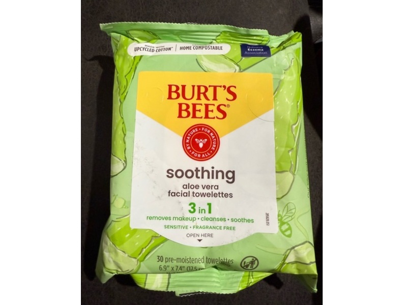 Burt’s Bees Soothing Aloe Vera Facial Towelettes 3 in 1, 30 Count, Pack Of 3