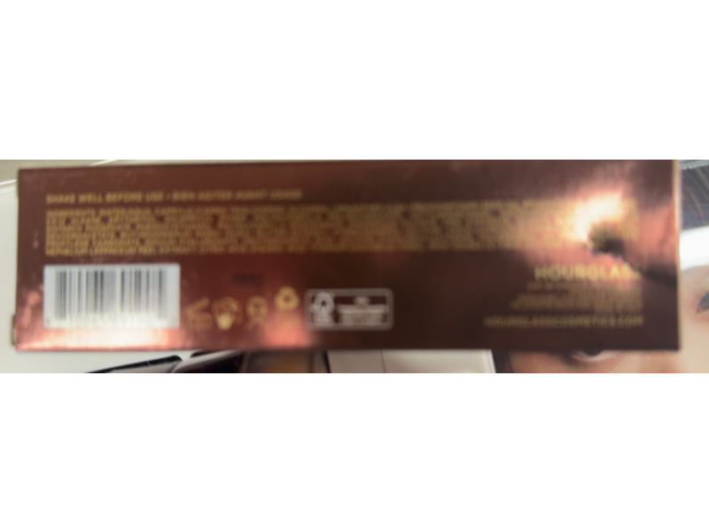 Hourglass Veil Hydrating Skin Tint, Shade 3, 1.1 fl oz/35 mL