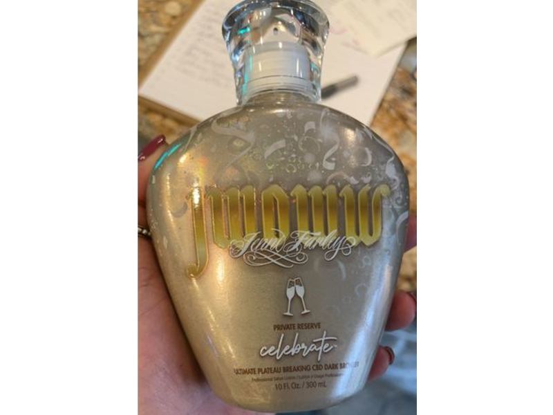 Jwoww Private Reserve Celebrate Cbd Dark Bronzer, 10 fl oz/300 mL