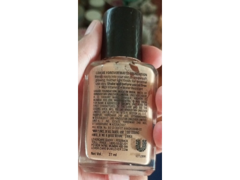 Lakme The Original Collection Forever Matte Foundation, Pearl, 27 mL