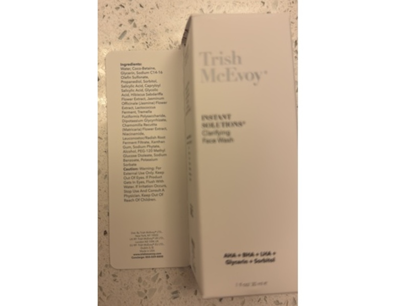 Trish Mcevoy Instant Solutions Clarifying Face Wash, AHA + BHA + LHA + Glycerin & Sorbitol, 1 fl oz/30 mL
