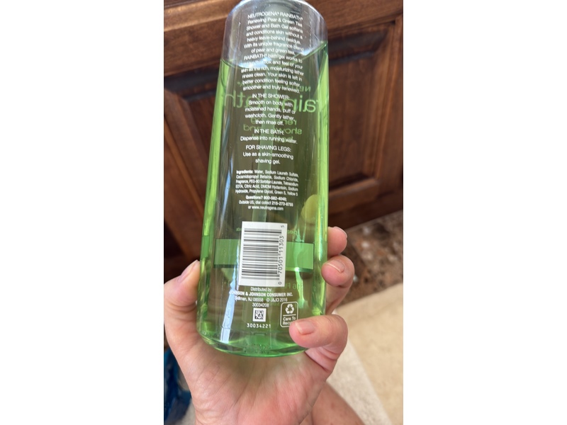 Neutrogena Rainbath Renewing Shower And Bath Gel, Pear & Green Tea, 16 fl oz/473 mL
