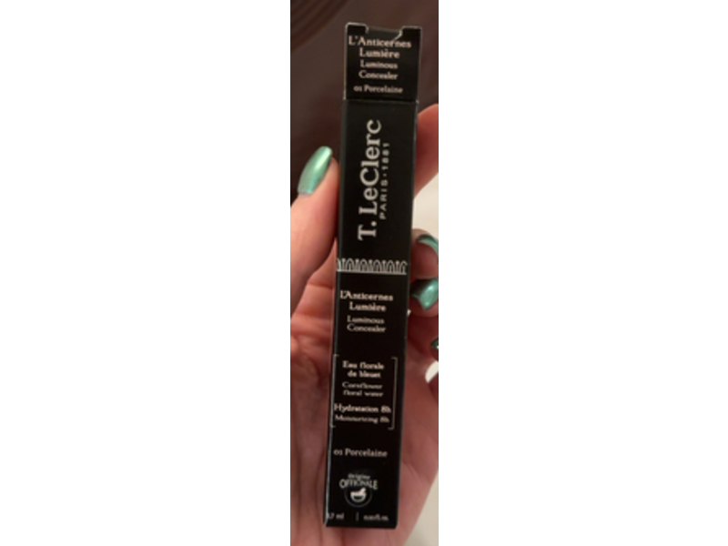 T.Leclerc L'Anticernes Luminous Concealer, 01 Porcelain, 0.10 fl oz/3.7 mL
