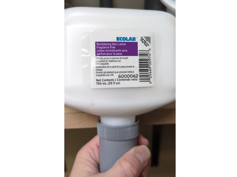 Ecolab Revitalizing Skin Lotion, 25 fl oz/750 mL