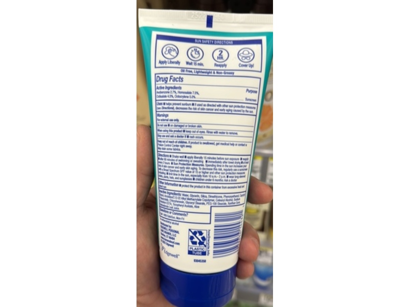 Banana Boat Sheer Sensitive Sunscreen Lotion, SPF 50, 6 fl oz/177 mL