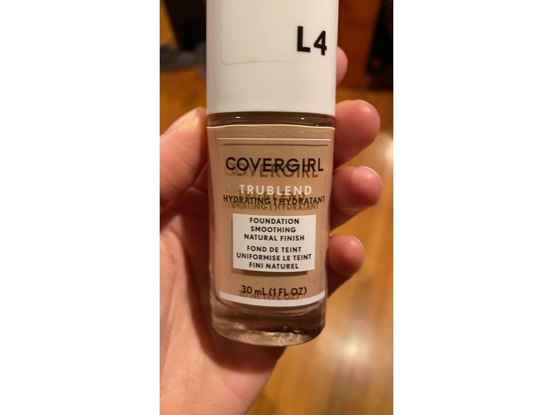 Covergirl Trublend Hydrating Foundation, L4 Classic Beige, 1 fl oz/30 mL