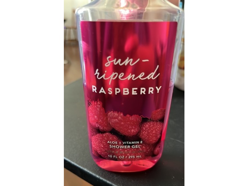 Bath & Body Works Shower Gel, Sun-Ripened Raspberry, 10 fl oz/295 mL