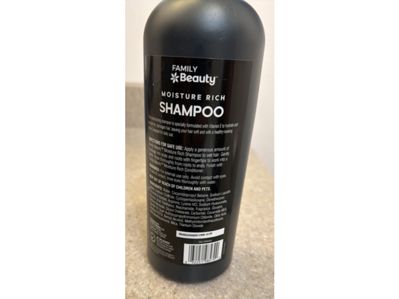 Family Beauty Moisture Rich Shampoo, Vitamin E, 28 fl oz/828 mL