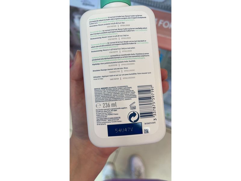 CeraVe Foaming Cleanser, Normal to Oily Skin, Fragrance Free, 8 fl oz/236 mL