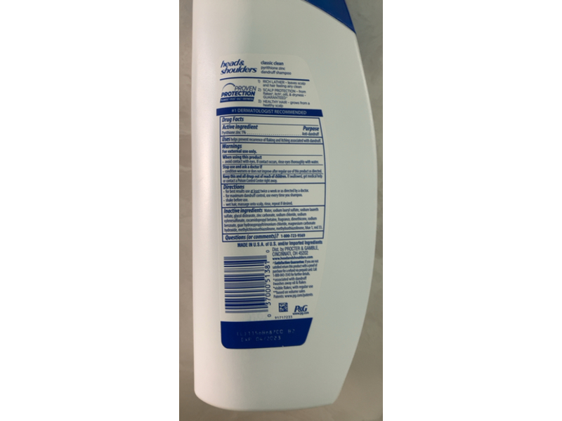 Head & Shoulders Dandruff Shampoo, Classic Clean, 23.7 fl oz/700 mL