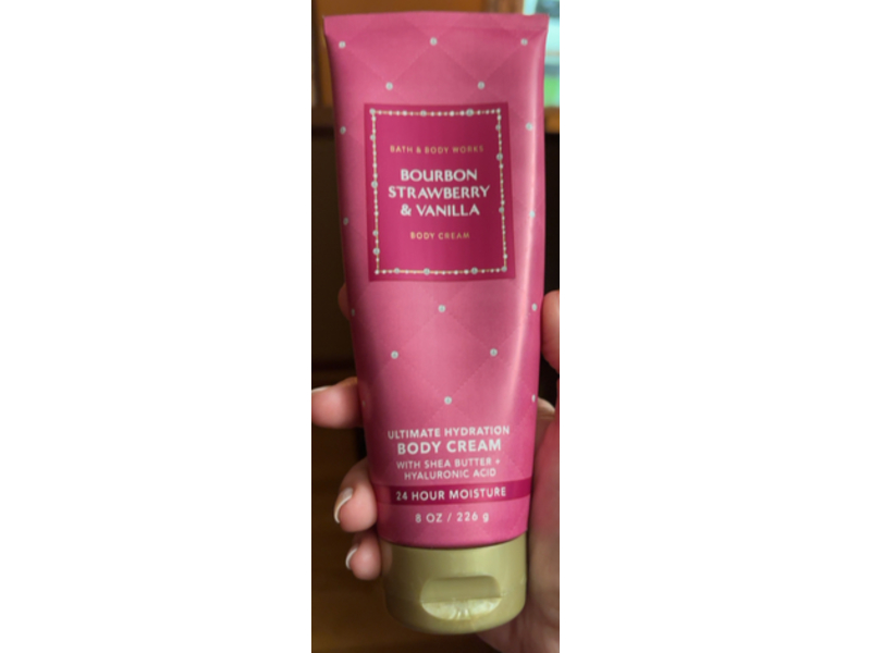 Bath & Body Works Ultimate Hydration Body Cream, Bourbon Strawberry & Vanilla, 8 oz/226 g