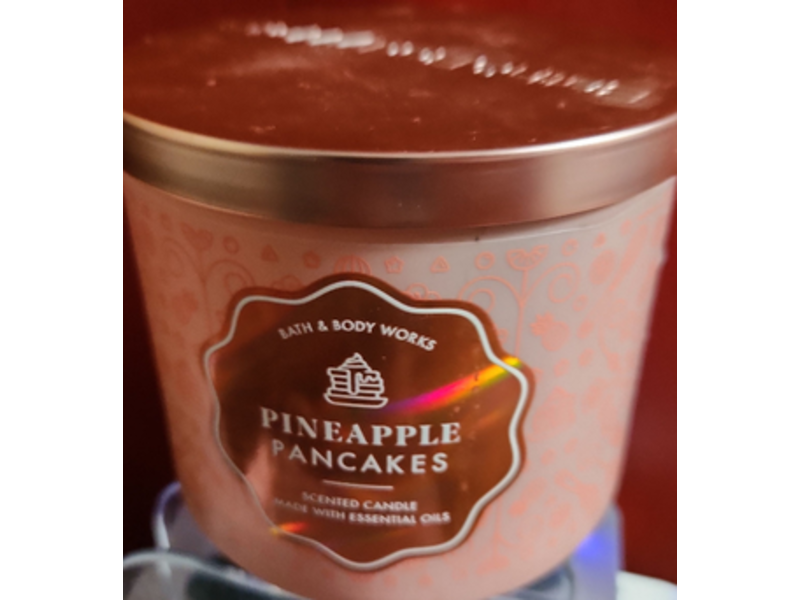 Bath & Body Works Pineapple Pancakes Candle, 14.5 oz/411 g
