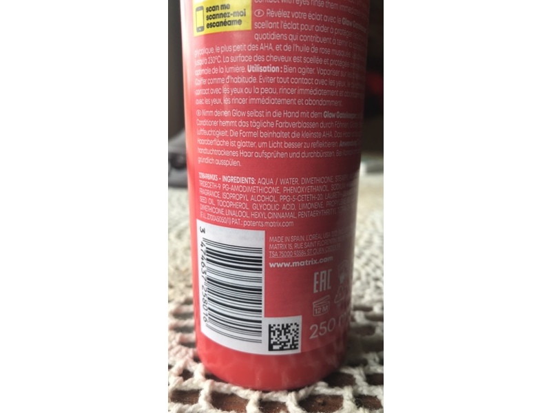 Matrix Glow Mania Leave In Conditioner, Glow Gatekeeper, 8.5 fl oz/250 mL