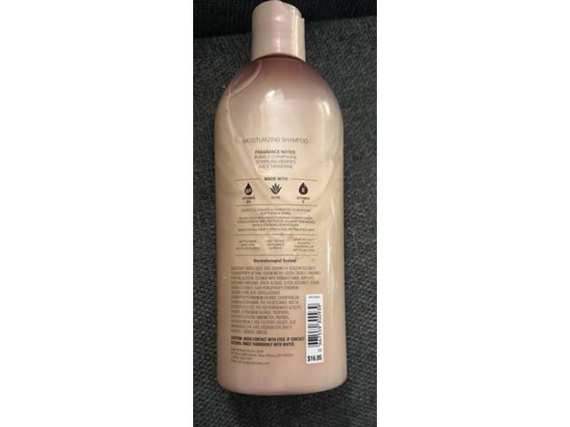 Bath & Body Works Moisturizing Shampoo, Champagne Toast, 16 oz/473 mL