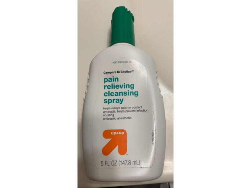 Up&up Pain Relieving Cleansing Spray, 5 fl oz/147.8 mL