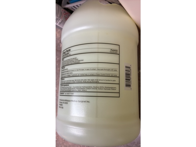 McKesson Antimicrobial Lotion Soap, Aloe, Herbal Scent, 3.79 L