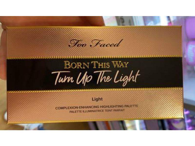 Too Faced Born This Way Turn Up the Light Complexion Enhancing Highlighting Palette, Light