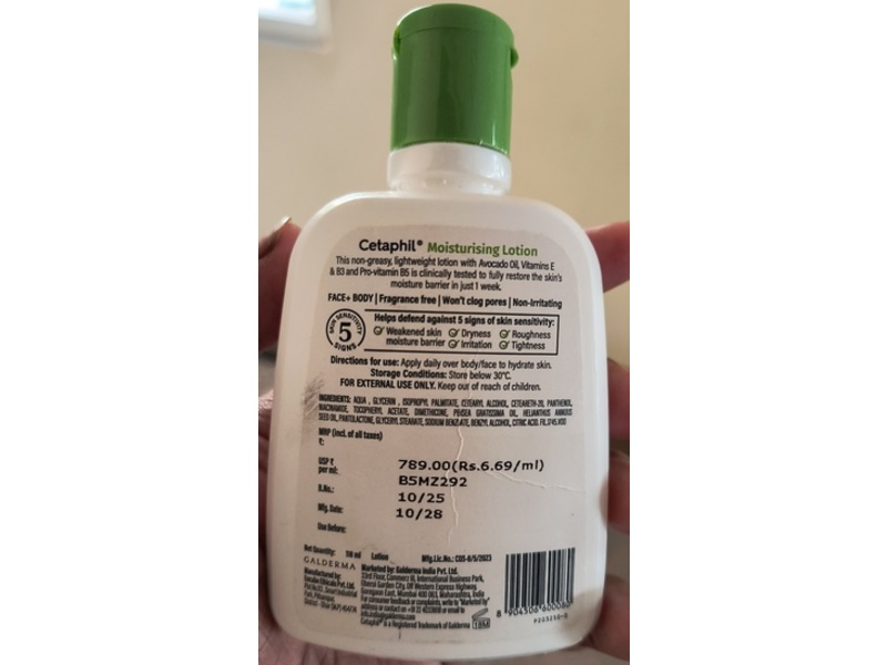 Cetaphil Moisturizing Lotion, Avocado Oil, Essentail Vitamin E & B3 And Pro_Vitamin B5, 118 mL