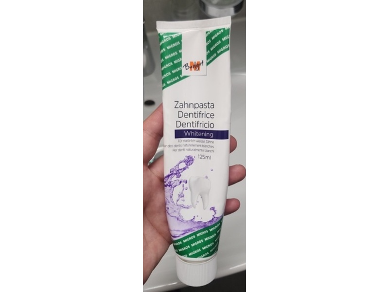 M-Budget Whitening Toothpaste, 125 mL