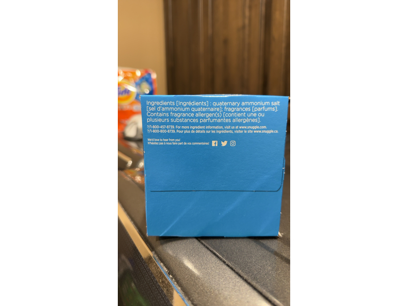 Snuggle Long lasting Softness, Blue Sparkle, 200 Count