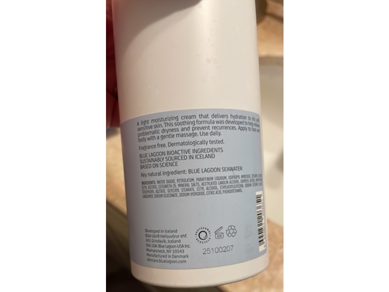 Blue Lagoon Iceland Mineral Moisturizing Cream, 16.9 fl oz/500 mL