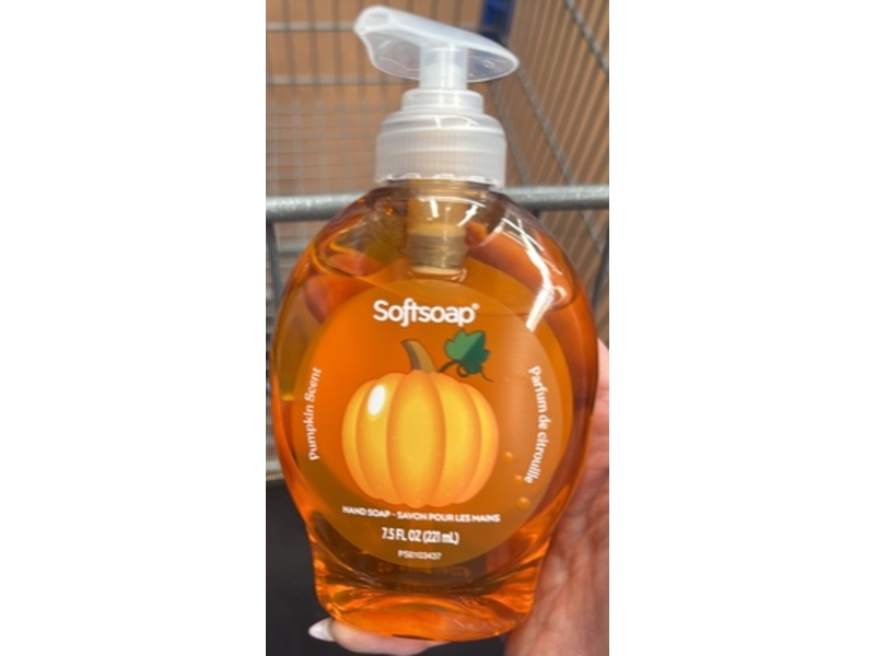 Softsoap Hand Soap, Pumpkin Scent, 7.5 fl oz/221 mL.