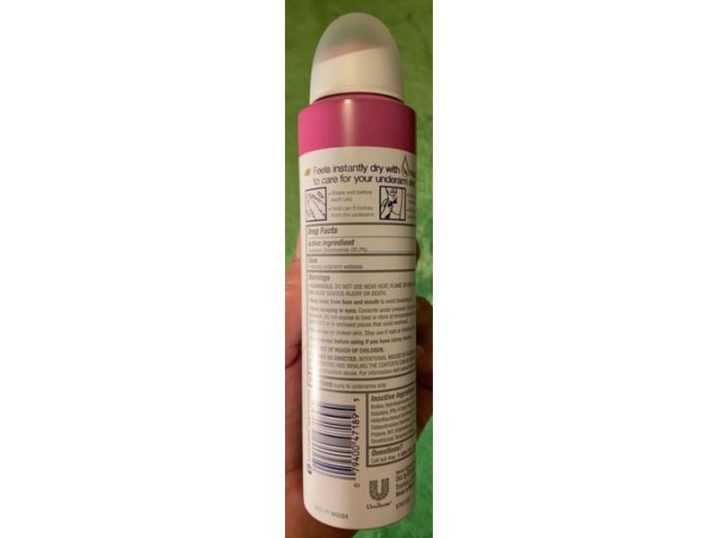 Dove Dry Spray Antiperspirant, Invisible, 4.8 oz/136 g