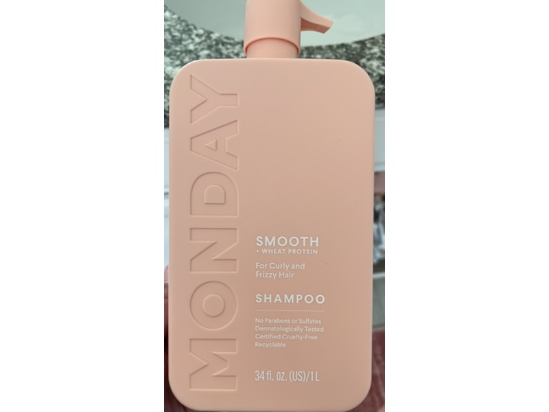 Monday Curly & Frizzy Hair Shampoo, Smooth+Wheat Protein, 34 fl oz/1 L