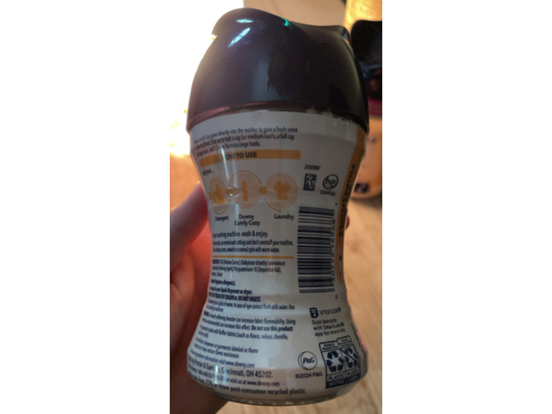 Downy Comfy Cozy In-Wash Softening Booster, Softness Light Scent, 5.9 oz/167 g