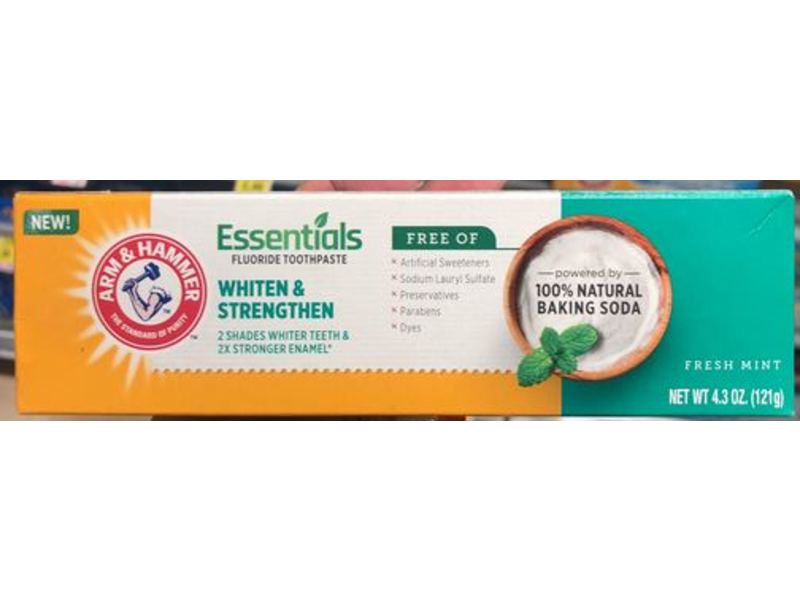Arm & Hammer Essentials Whiten & Strengthen Fluoride Toothpaste, 4.3 oz/121 g