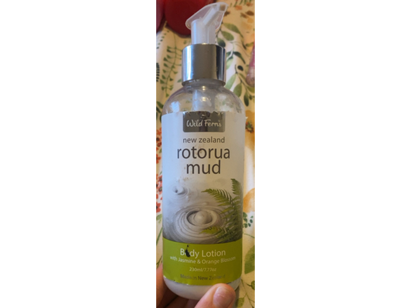 Wild Ferns Rotorua Mud Body Lotion, Jasmine & Orange Blossom, 7.77 oz/230 mL