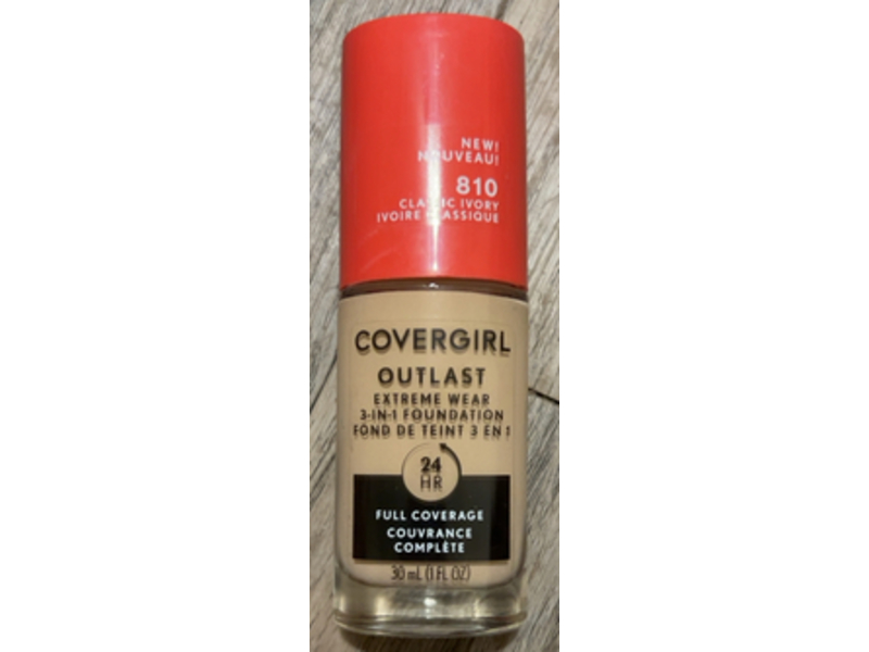 Covergirl Outlast Extreme Wear 3 - In 1 Foundation, Classic Ivory, 1 fl oz/30 mL