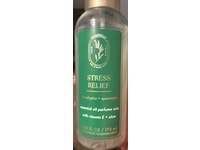 Bath & Body Works Aromatherapy Stress Relief Essential Oil Perfume Mist, Eucalyptus + Spearmint, 5.85 fl oz/173 mL - thumbnail 2