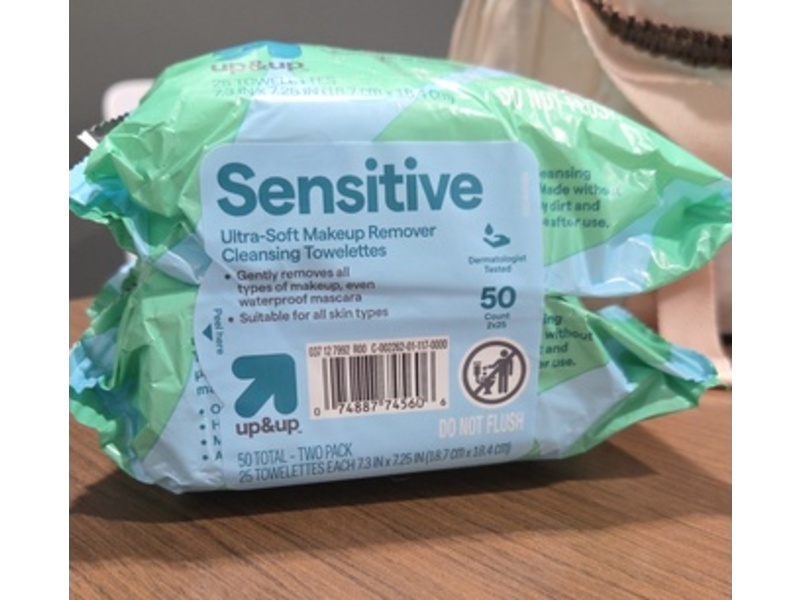 Up&up Sensitive Ultra Soft Makeup Remover Cleansing Towelettes, Count 25, Pack Of 2