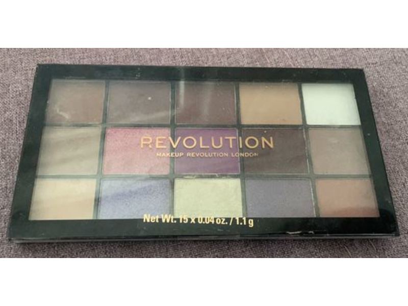 Revolution Re-Loaded Visionary Makeup Pigment Palette