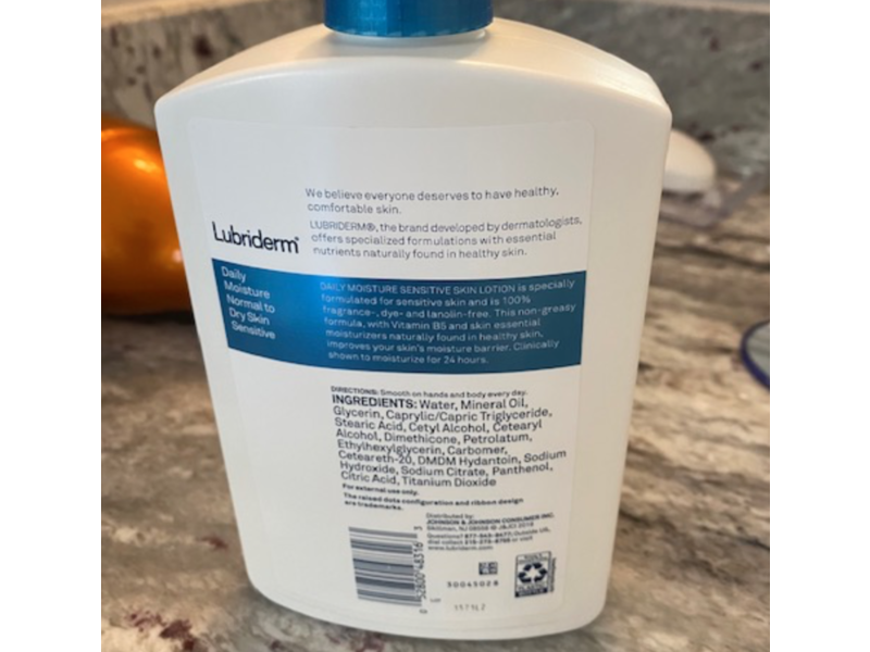 Lubriderm Daily Moisture Lotion, Sensitive, Normal To Dry Skin, 16 fl oz/473 mL