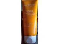 Dot & Key Skincare Super Bright Gel Face Wash, Vitamin + E, 100 mL - thumbnail 2