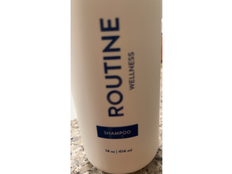 Routine Wellness Shampoo, Unscented, 14 oz/414 mL