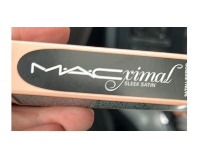 MAC M.A.Cximal Sleek Satin Lipstick, 833 Creme D'Nude, 0.12 oz/3.5 g, Pack Of 2