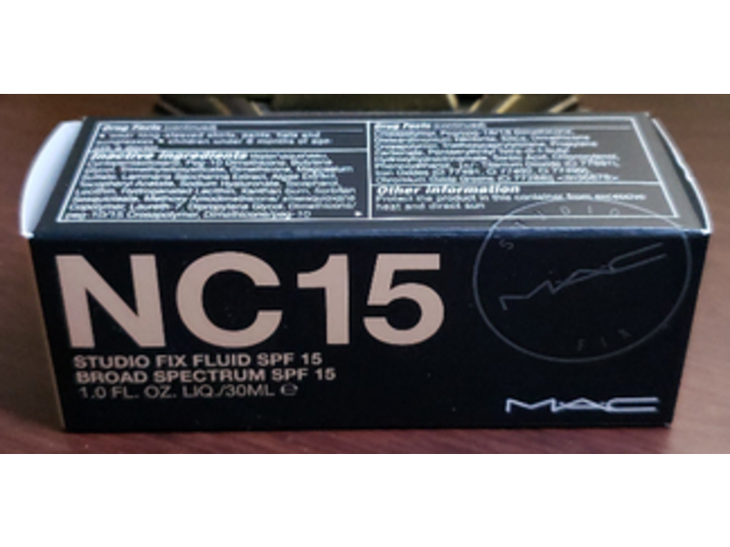 M.A.C Studio Fix Fluid, SPF 15, Nc 15, 1 fl oz/30 mL