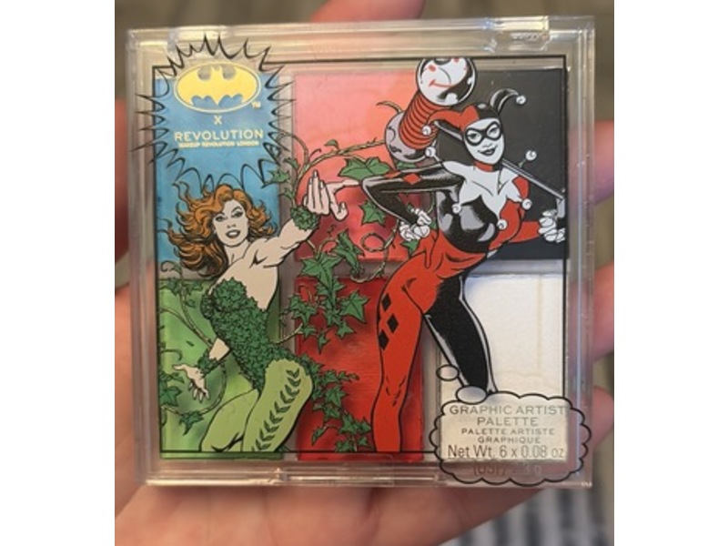 Revolution X DC Batman Graphic Artist Palette, 0.08 oz/2.3 g