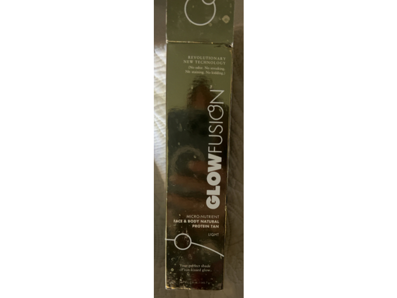 Glow Fusion Micro-Nutrient Face & Body Natural Protein Tan, Light, 5 fl oz/147.85 mL