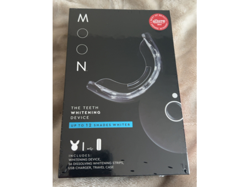 Moon The Teeth Whitening Kit