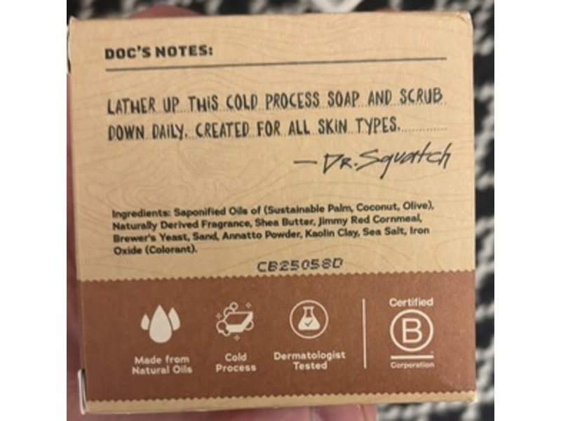 Dr. Squatch Men's Natural Soap, Wood Barrel Bourbon, Jimmy Red Corn & Sand, 5 oz/141 g