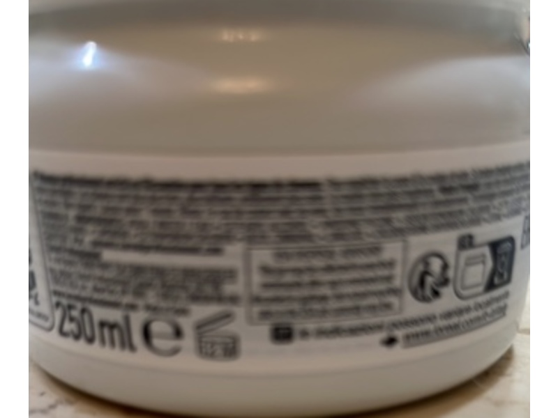 L’Oreal Professionnel Paris Metal Detox Professional Mask, 8.5 fl oz/250 mL