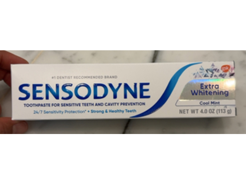 Sensodyne Extra Whitening Toothpaste, Cool Mint, 4 oz/113g, Pack Of 3