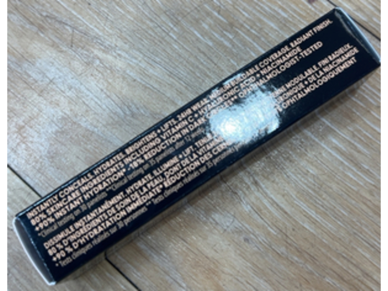 M.A.C Studio Radiance Luminous Lift Concealer, NC25, 0.37 fl oz/11 mL